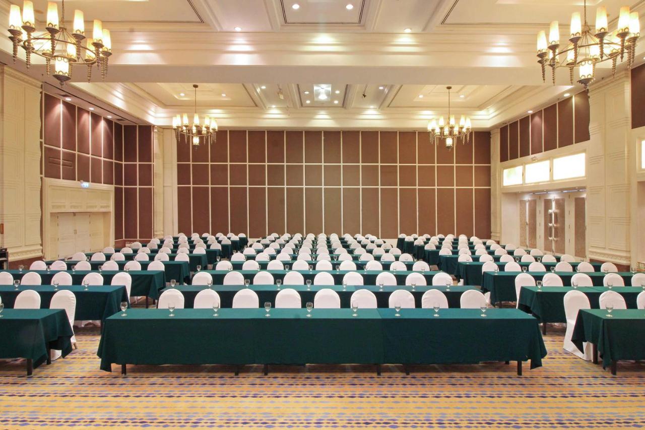 The Imperial Hotel & Convention Centre Korat Nakhon Ratchasima Ngoại thất bức ảnh
