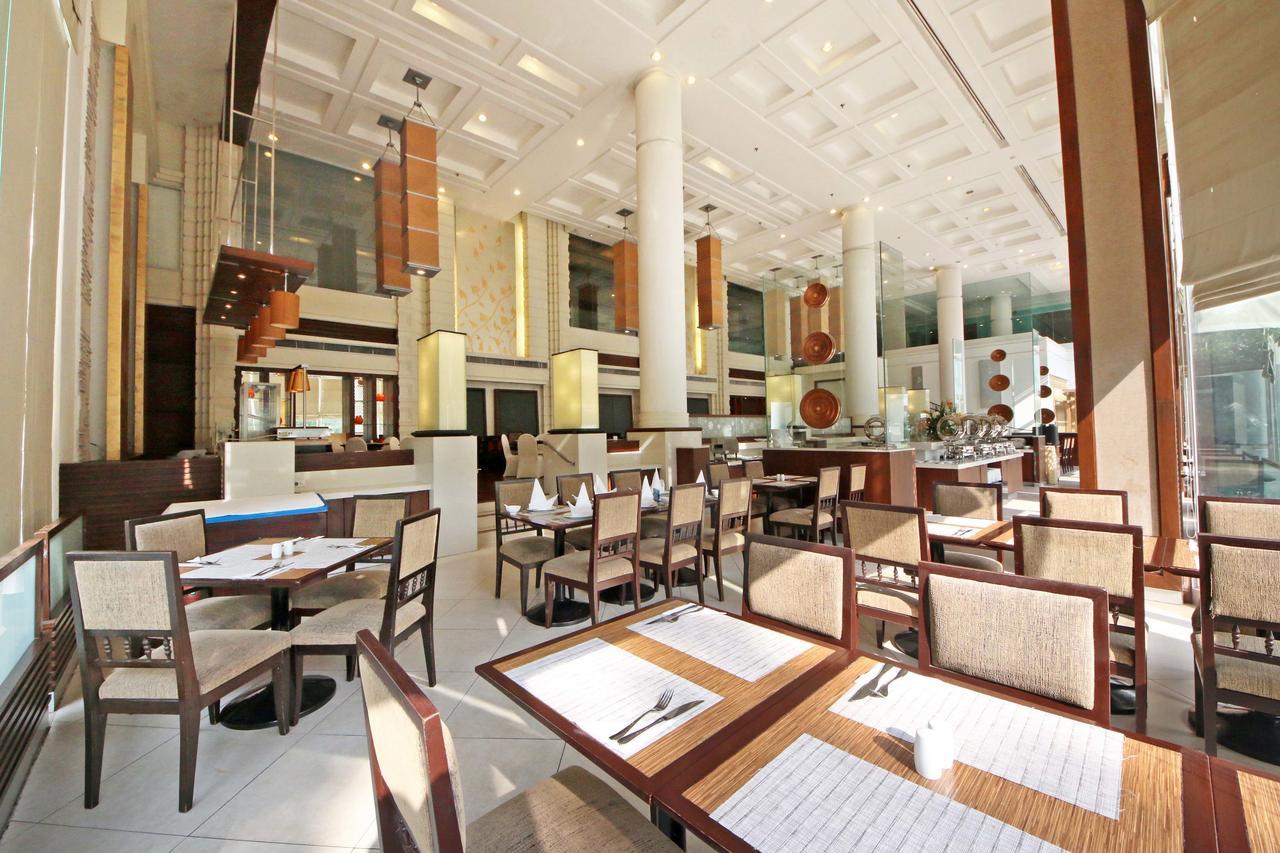 The Imperial Hotel & Convention Centre Korat Nakhon Ratchasima Ngoại thất bức ảnh
